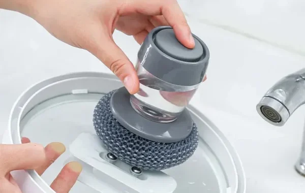 2-in-1 Soap Dispensing Scrubber